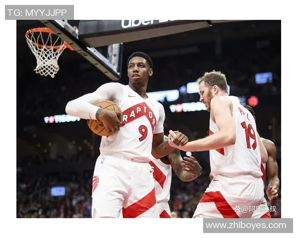 2017年NBA季后赛骑士与猛龙第四场激战回顾与精彩瞬间分析